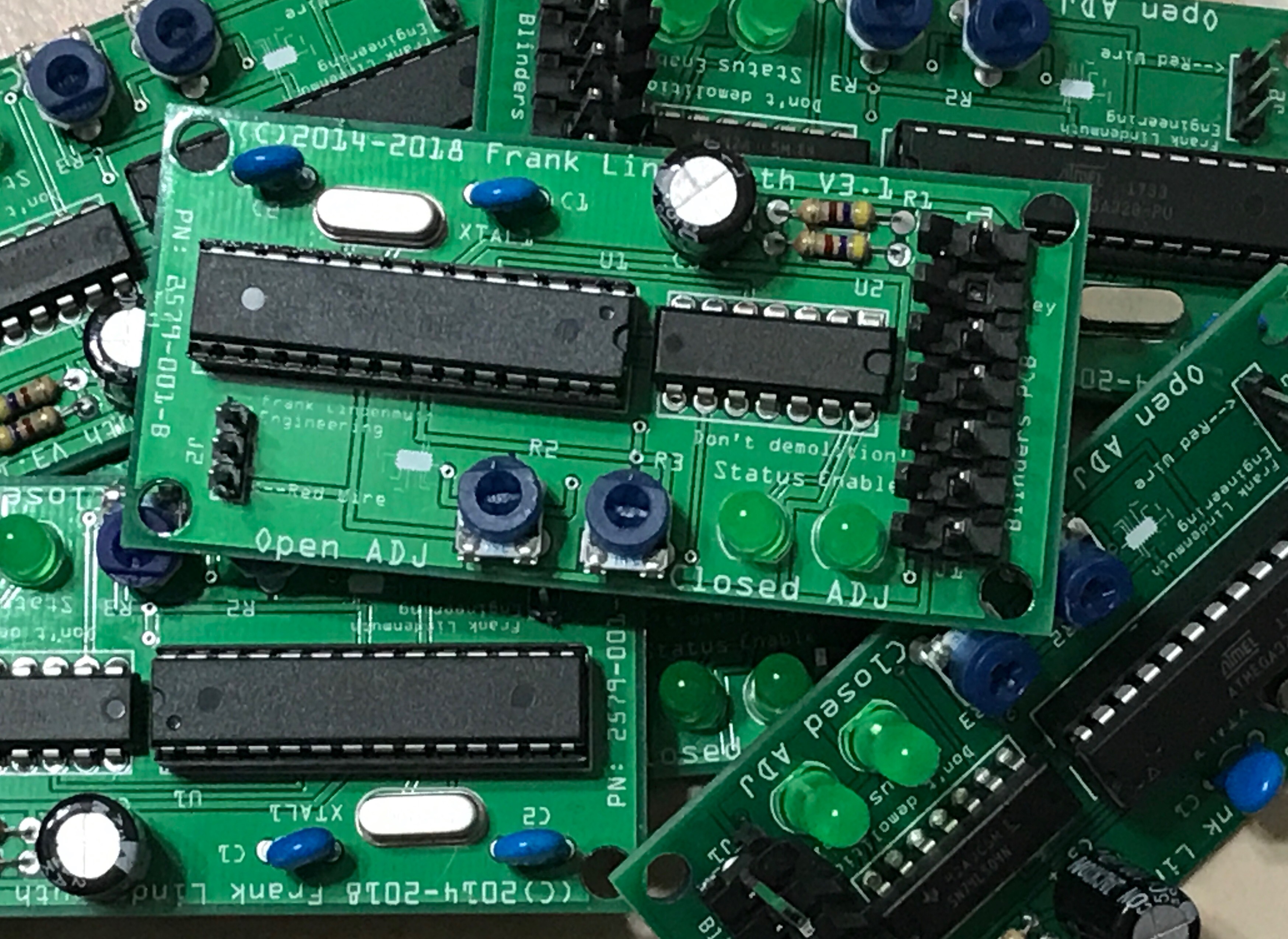 "Tommy" blinders controller board and servo - Image 2